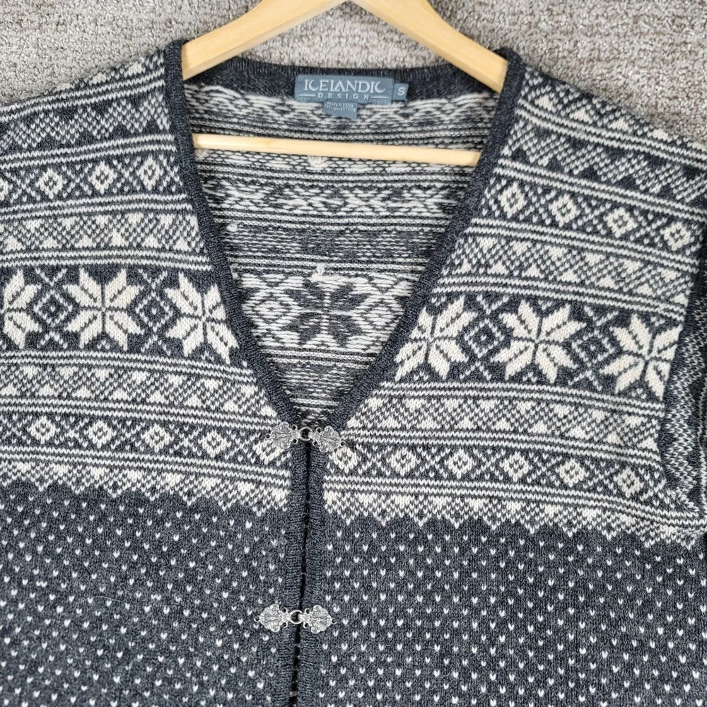 Icelandic Design Wool Cardigan Womens Size S Gray Snowflake‎ Nordic Sweater